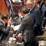 Gertz Manero deja la FGR; será embajador; presentó al Senado su renuncia