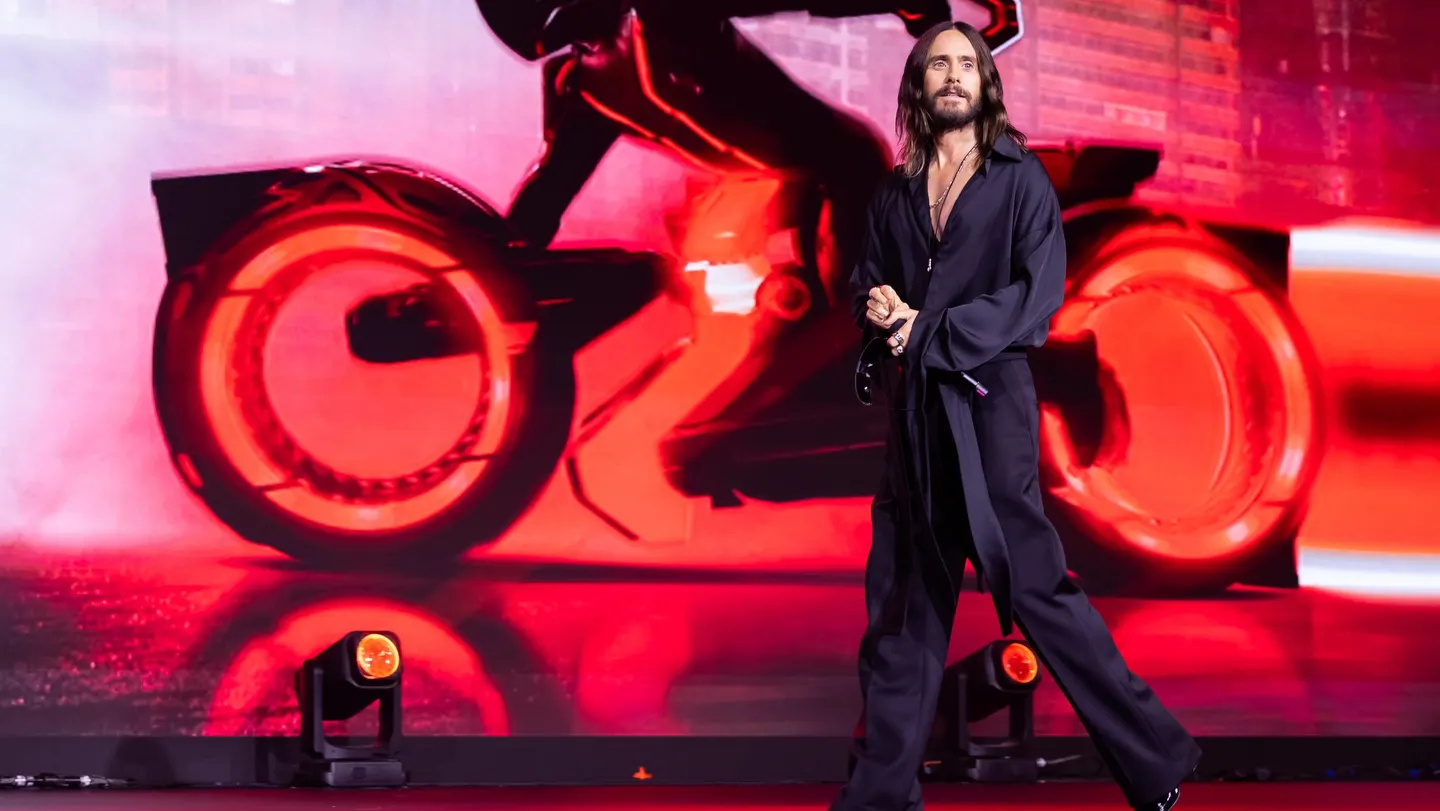 "El Fin De Semana de Despedida: 'Tron: Ares' Abre Con Un Estreno Discreto de 33.5 Millones de Dólares"