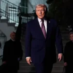 EU autoriza operación naval para aprehender buque petrolero en aguas venezolanas, alarma sobre posibles consecuencias ambientales y comerciales.