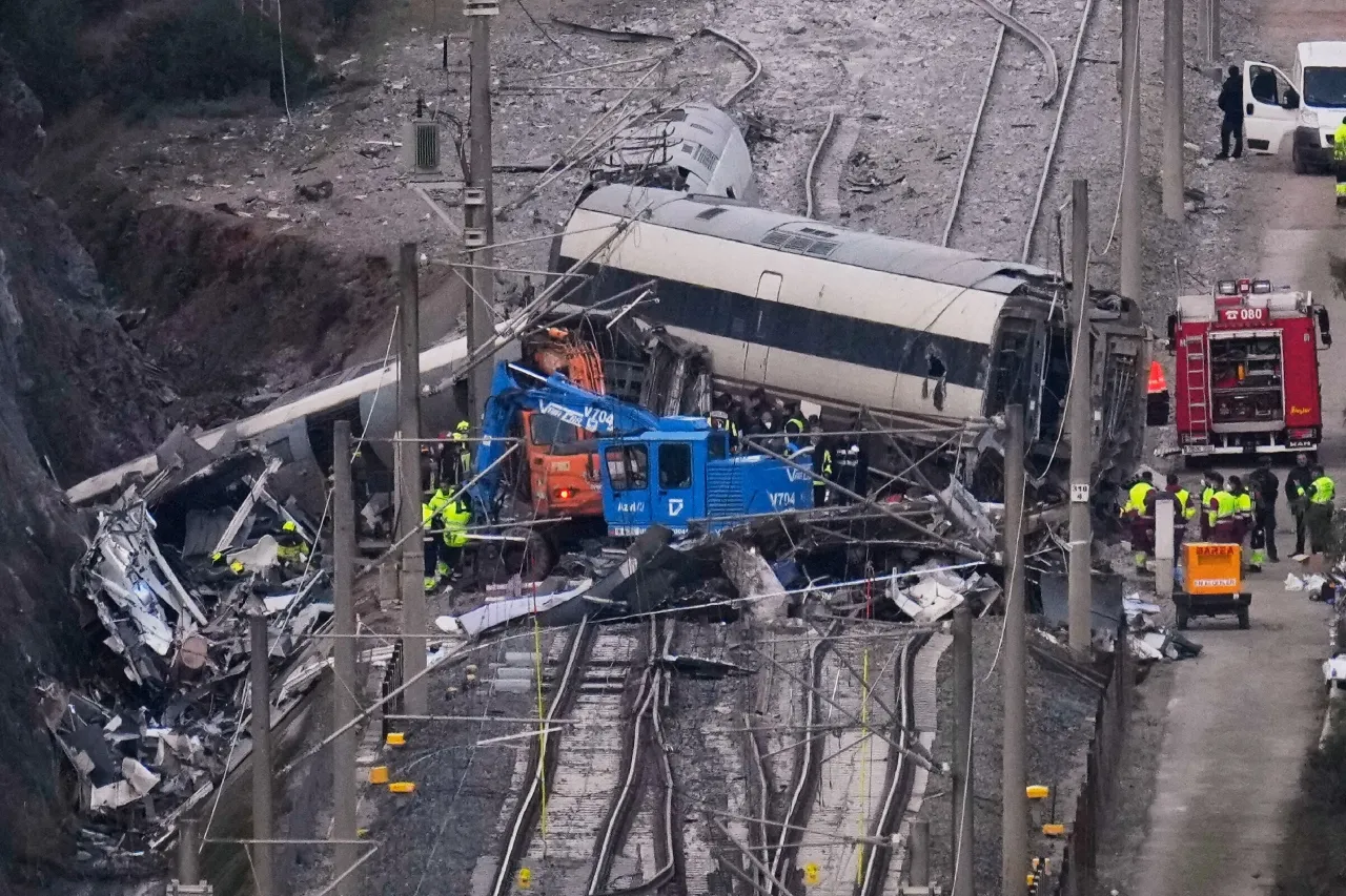 "Tragedia en las vías de Barcelona: Se produce un nuevo incidente ferroviario a dos días del desastre en el sur"