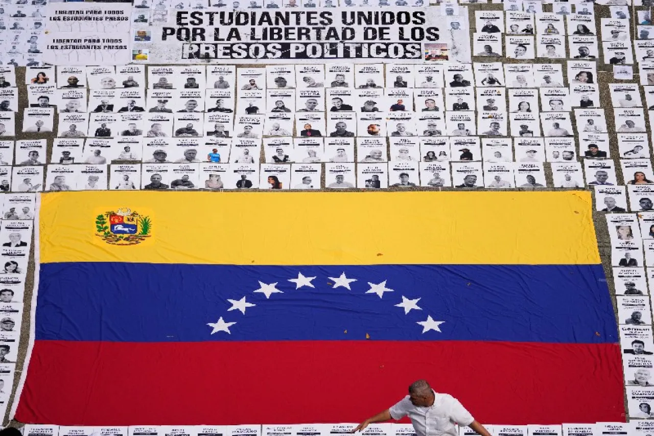 "Venezuela en crisis humanitaria: familiares de prisioneros políticos luchan por la justicia y la libertad"