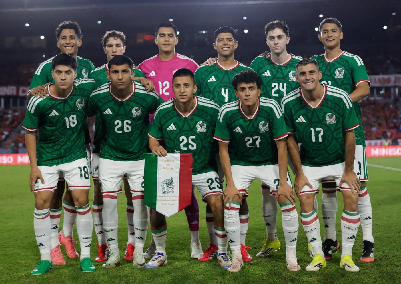 La Vuelta de los Guerreros Aztecas: México anuncia su regreso con un triunfo sonado en la Copa Oro.