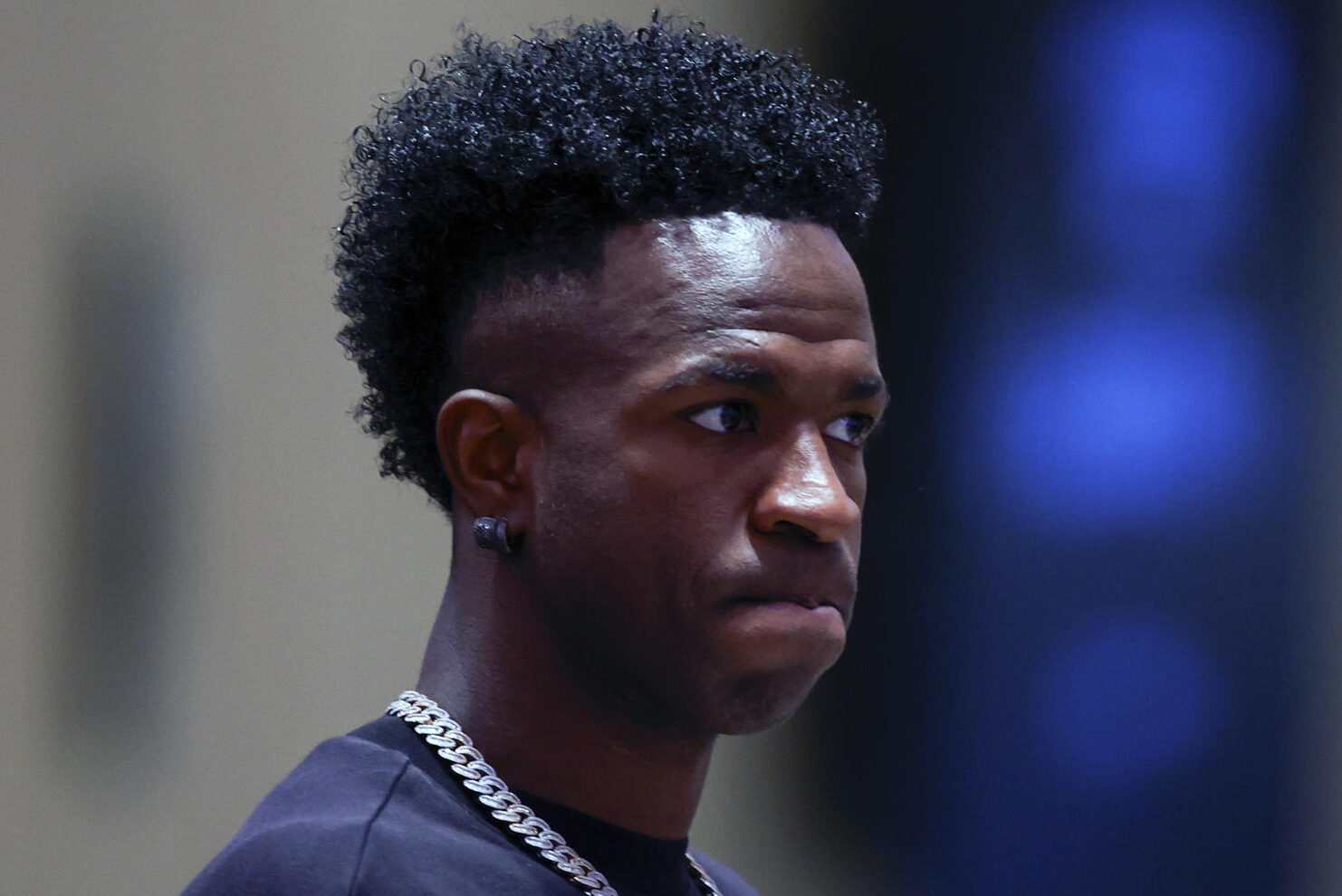 La oferta de ensueño que pone en riesgo la carrera del mediocampista estrella: ¡Una oportunidad para cambiar la historia de fútbol español!