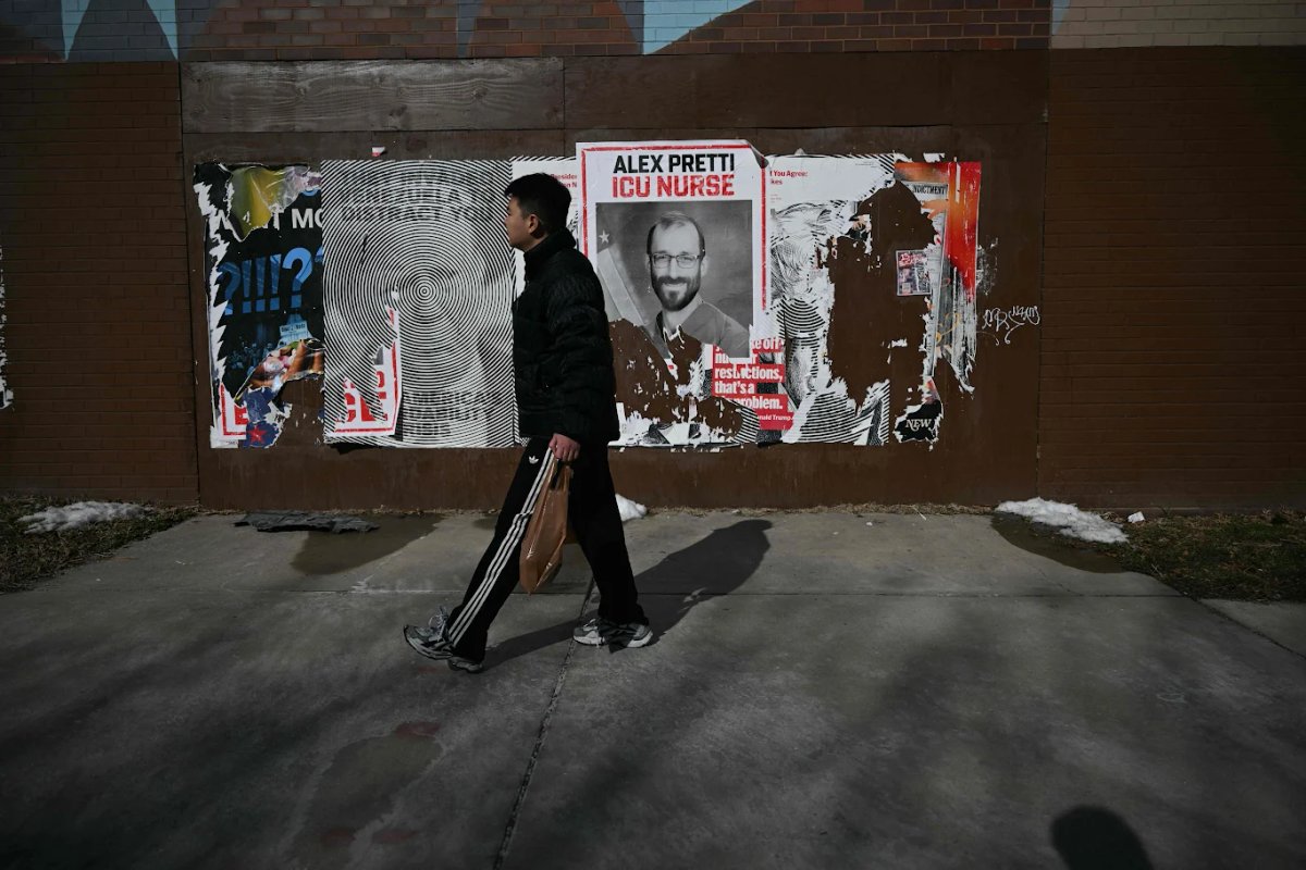 Agentes que mataron a Pretti en Minesota impidieron que una paramédica lo atendiera
